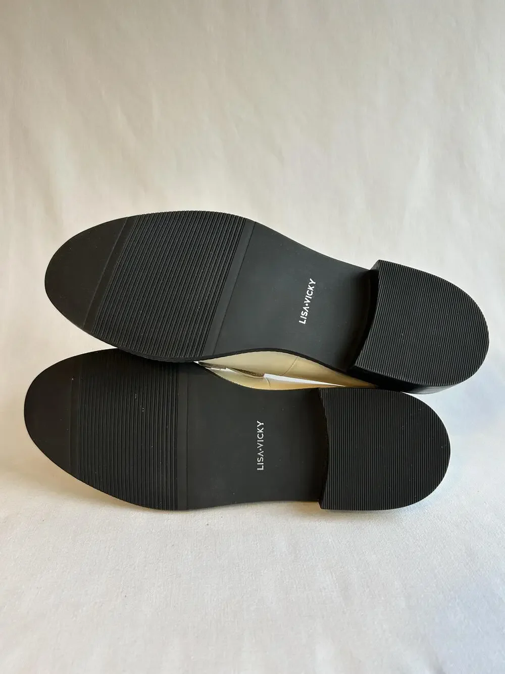 Lisa Vicky loafers womens